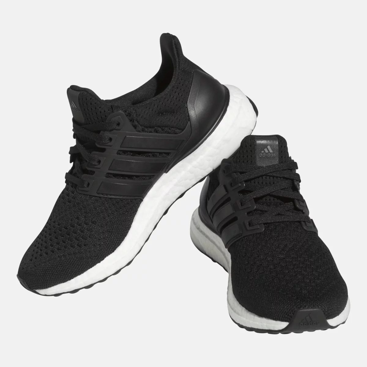 hq4218_6_footwear_photography_front-lateral-top-view_transparent-huge-665836a543172