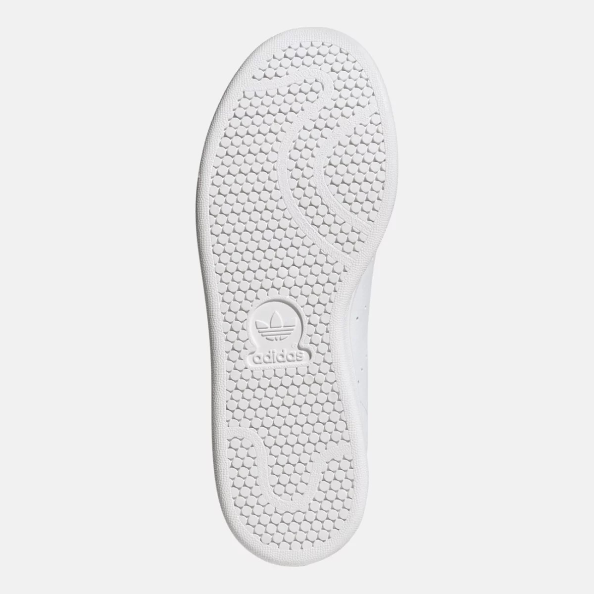 ie0460_4_footwear_photography_bottom-view_transparent-huge-6658430e2d544