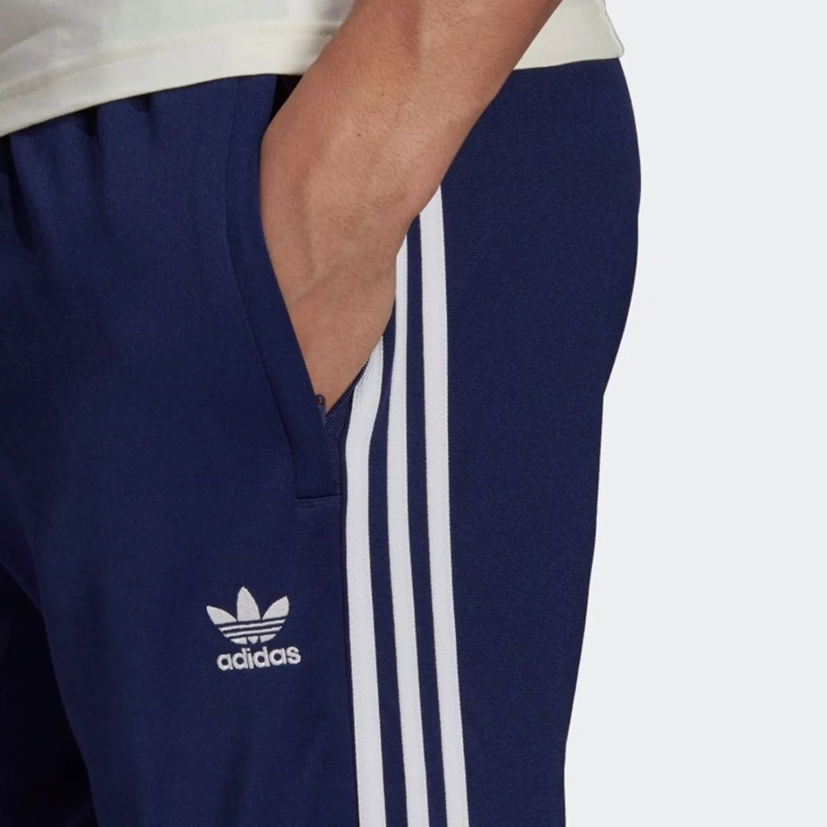 adicolor_classics_primeblue_sst_track_pants_mple_h06714_41_detail-huge-665762ec11998