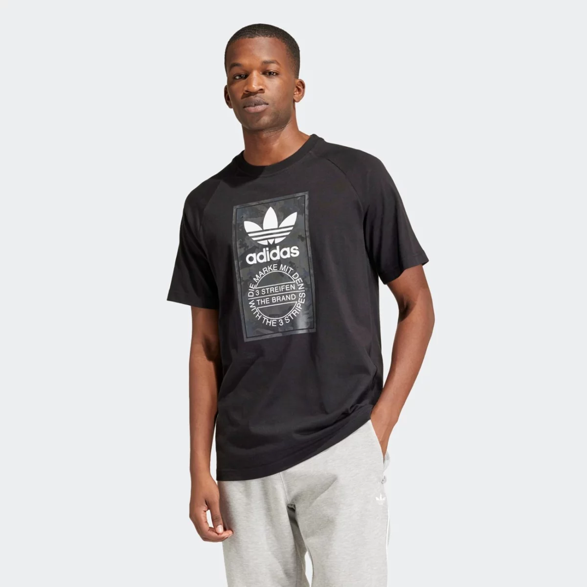 is0236_3_apparel_on-model_standard-view_grey-huge-6657b15430427