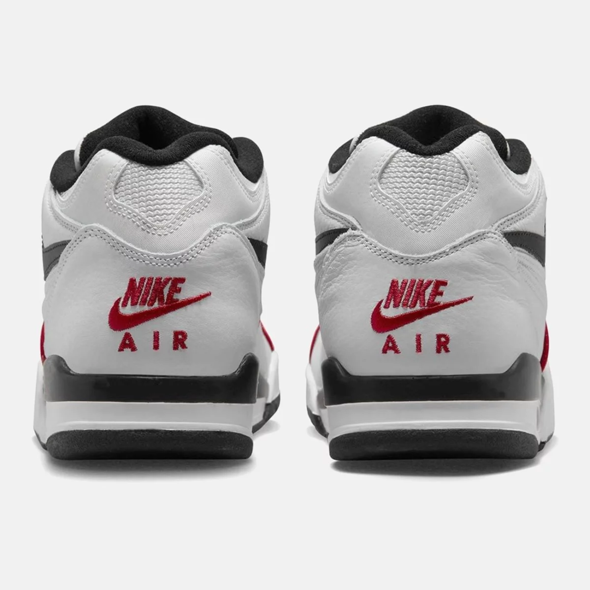 nike_fd9928_cl_idx4_101_2304181330-huge-665831e405744