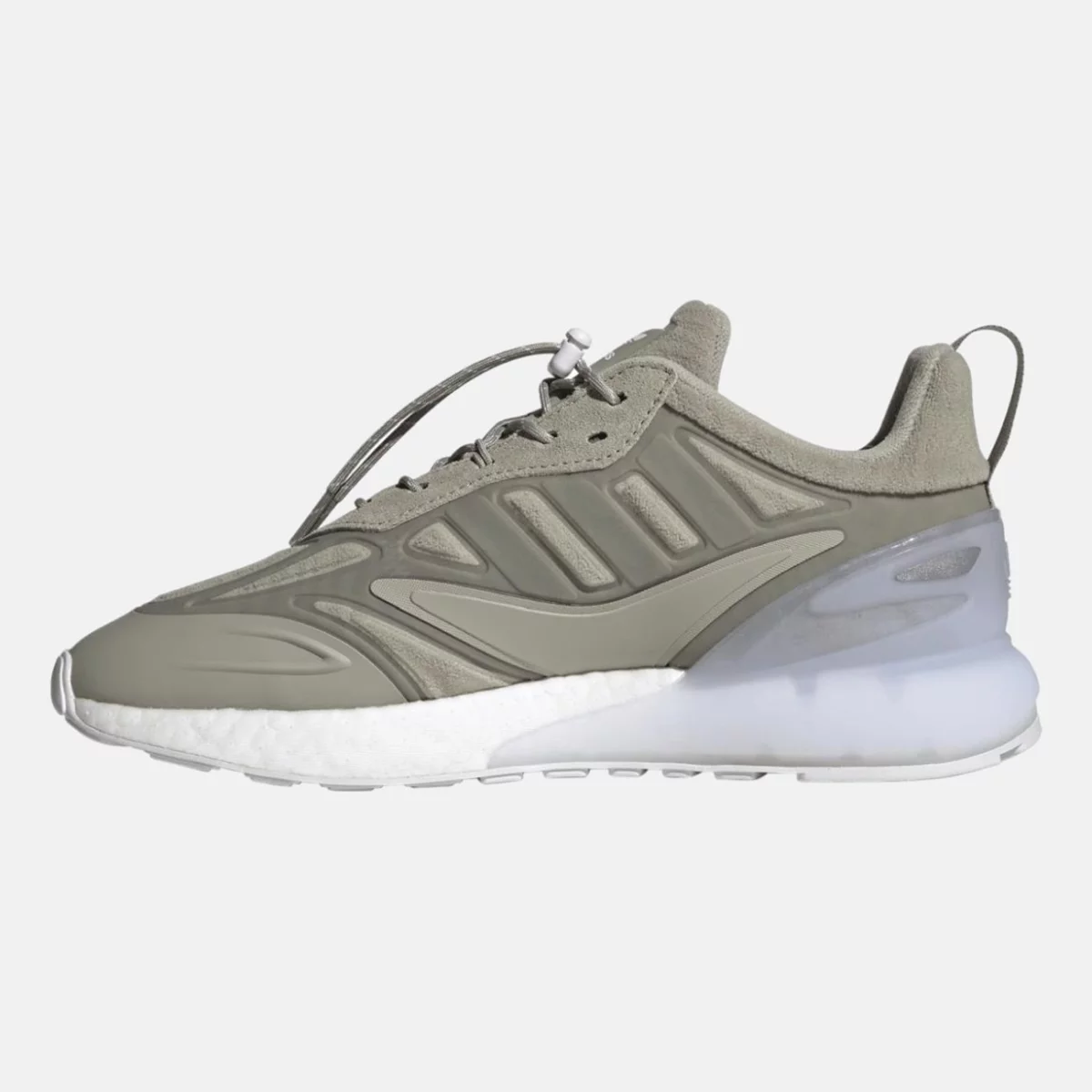 gw8239_5_footwear_photography_side-medial-center-view_transparent-huge-66580a26288e1