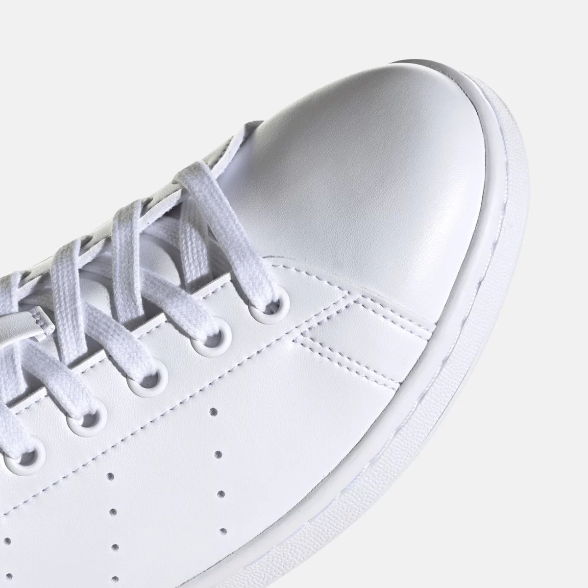 fx5502_8_footwear_photography_detail-view-1_transparent-huge-66582d1d18a6c
