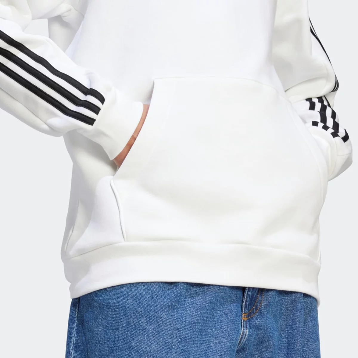 ij6476_7_apparel_on-model_detail-view-1_grey-huge-6657a84963689