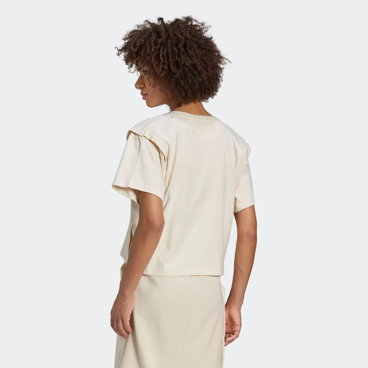 hc2013_app_on-model_back_gradient-huge-665779b6e0546