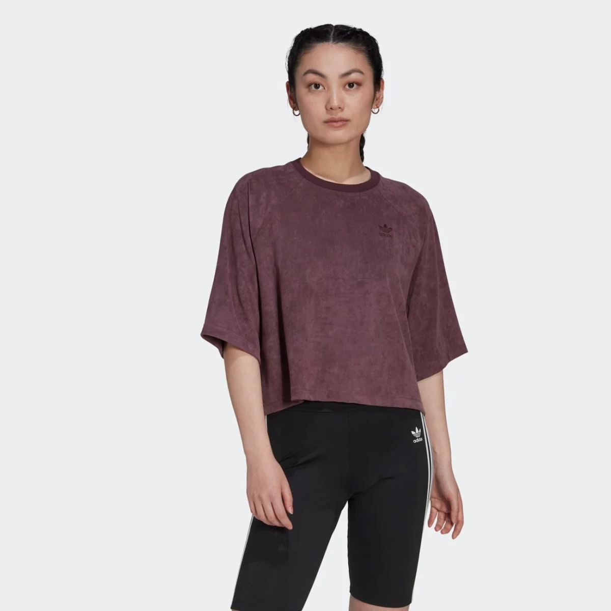 hm1692_3_apparel_on-model_standard-view_grey-huge-66579364836d9