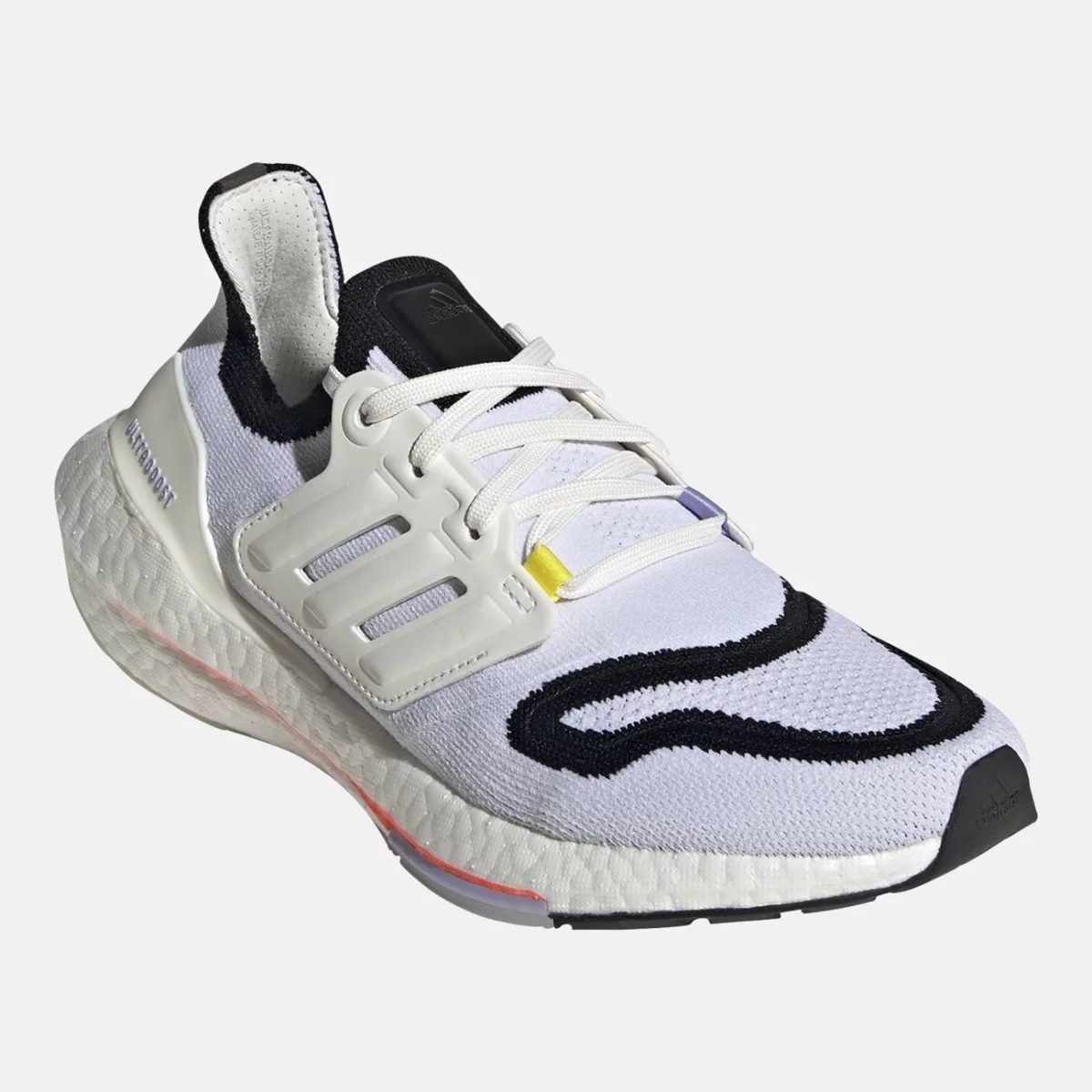 gx8017_ftw_photo_front-lateral-top_white-huge-6658074dab183