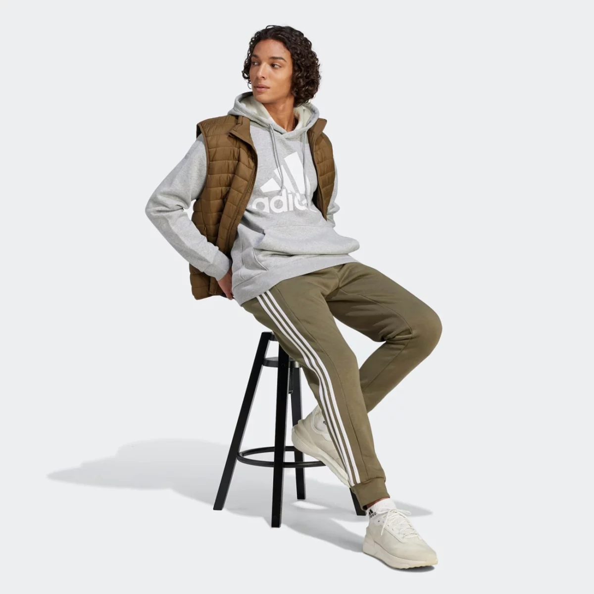 ij8925_5_apparel_on-model_walking-view_grey-huge-6657a6613d6ca