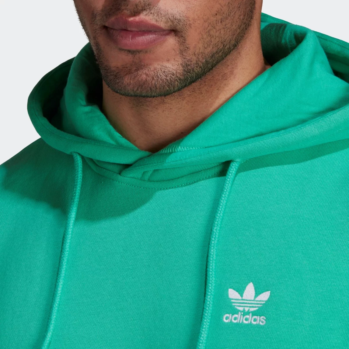 he9420_app_on-model_detail-1_gradient-huge-665776ba5b374