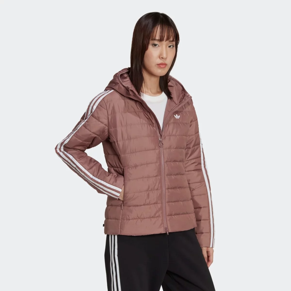 hk5250_6_apparel_on-model_walking-view_grey-huge-665792cea4580