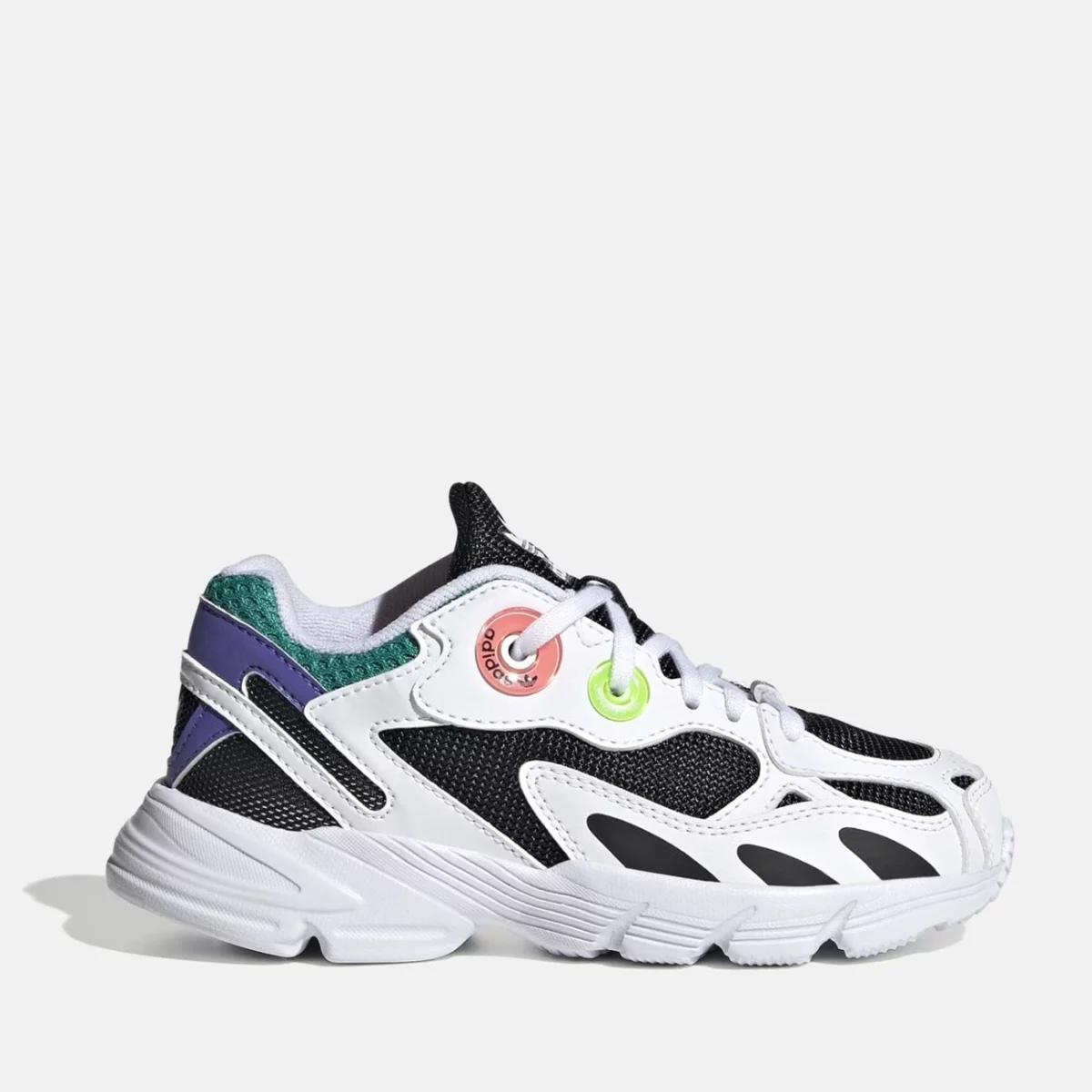 gy3339_1_footwear_photography_side-lateral-center-view_white-huge-665806e00f400