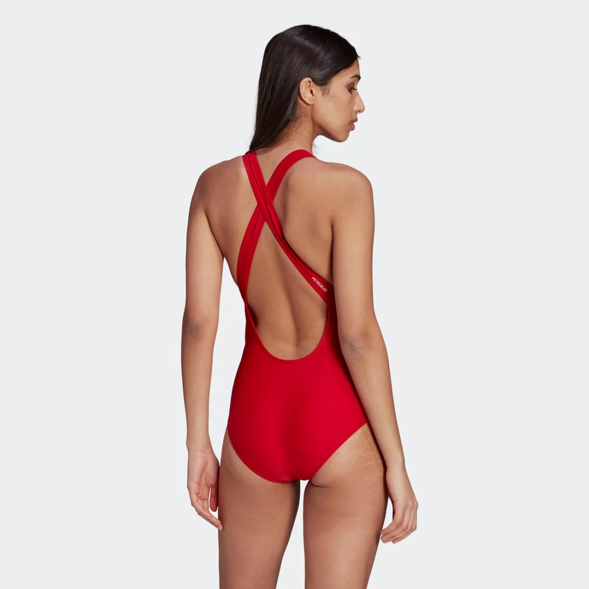 gn2952_app_on-model_back_gradient-huge-665756dfabc88
