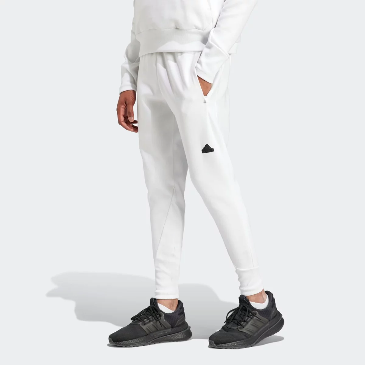 in5105_3_apparel_on-model_standard-view_grey-huge-6657a6f6f2ed8