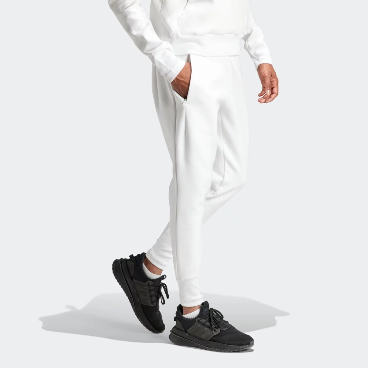 in5105_5_apparel_on-model_side-view_grey-huge-6657a6fa10099