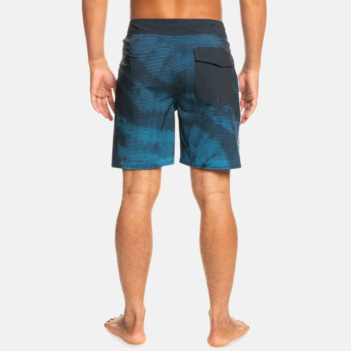eqybs04660_quiksilver-w_kvj6_bck1-huge-6657875a41630
