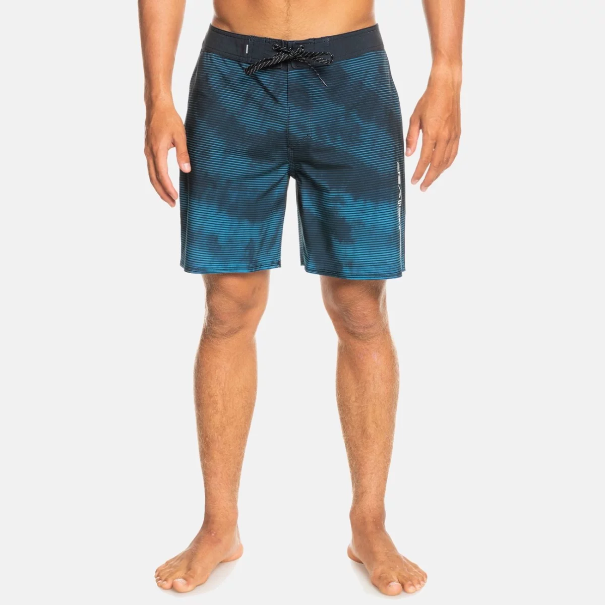 eqybs04660_quiksilver-w_kvj6_frt1-huge-66578760964d4