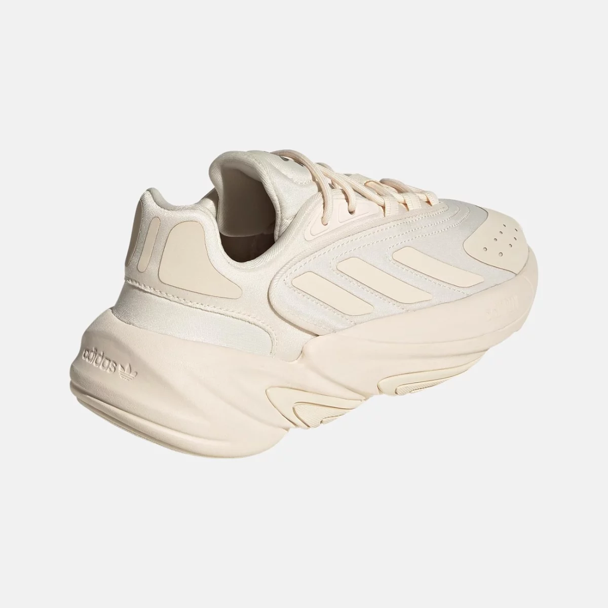 gv8992_7_footwear_photography_back-lateral-top-view_transparent-huge-66581fe432843