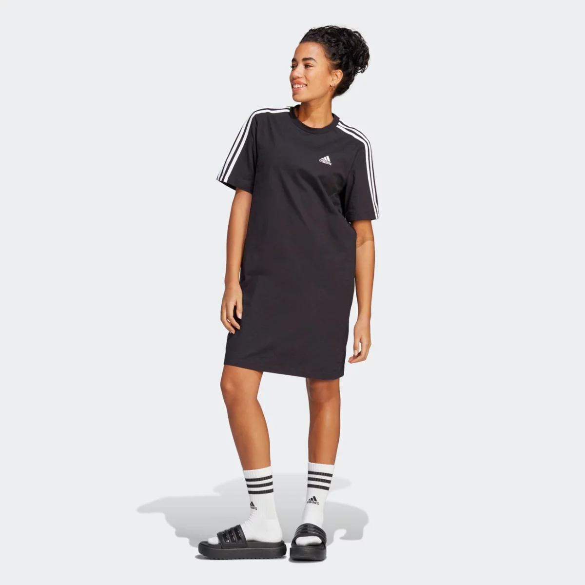 hr4923_3_apparel_on-model_standard-view_grey-huge-6657a1f0967e8