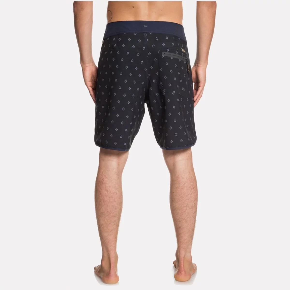 eqmbs03051_odyseasolidboardshort19-w_byp0_bck1-huge-66573a4a6fdc0