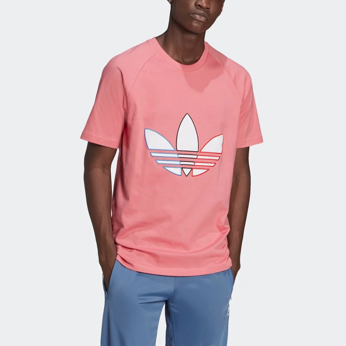 gq8916_app_on-model_front_gradient-huge-6657545fc3c8b