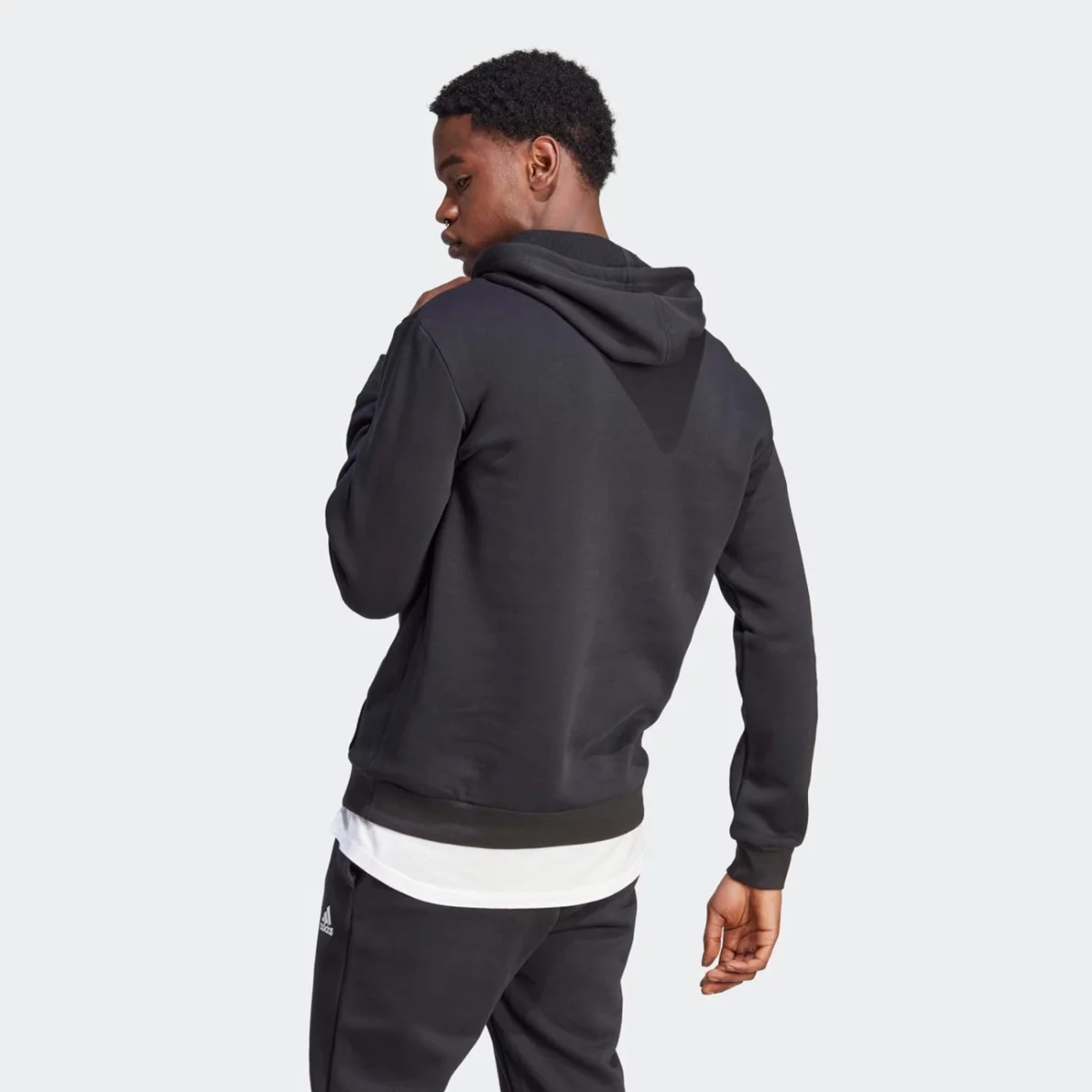 ib4024_5_apparel_on-model_back-view_grey-huge-6657a623212eb