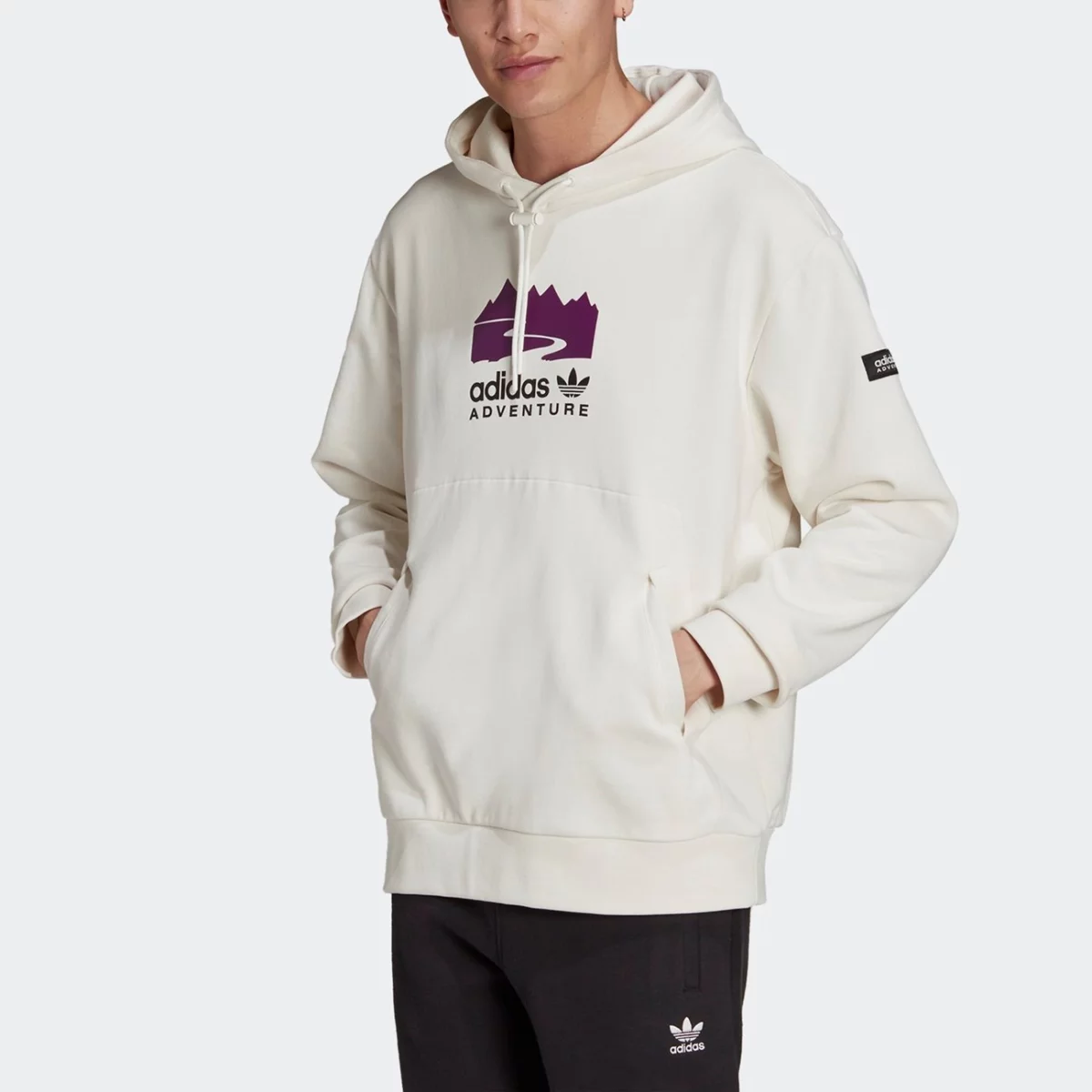 h09107_app_on-model_front_gradient-huge-6657643e2aa78