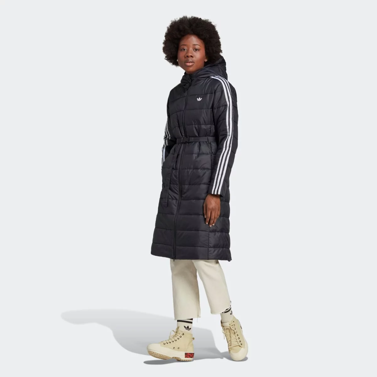 hk5253_3_apparel_on-model_standard-view_grey-huge-665792b65b1ed