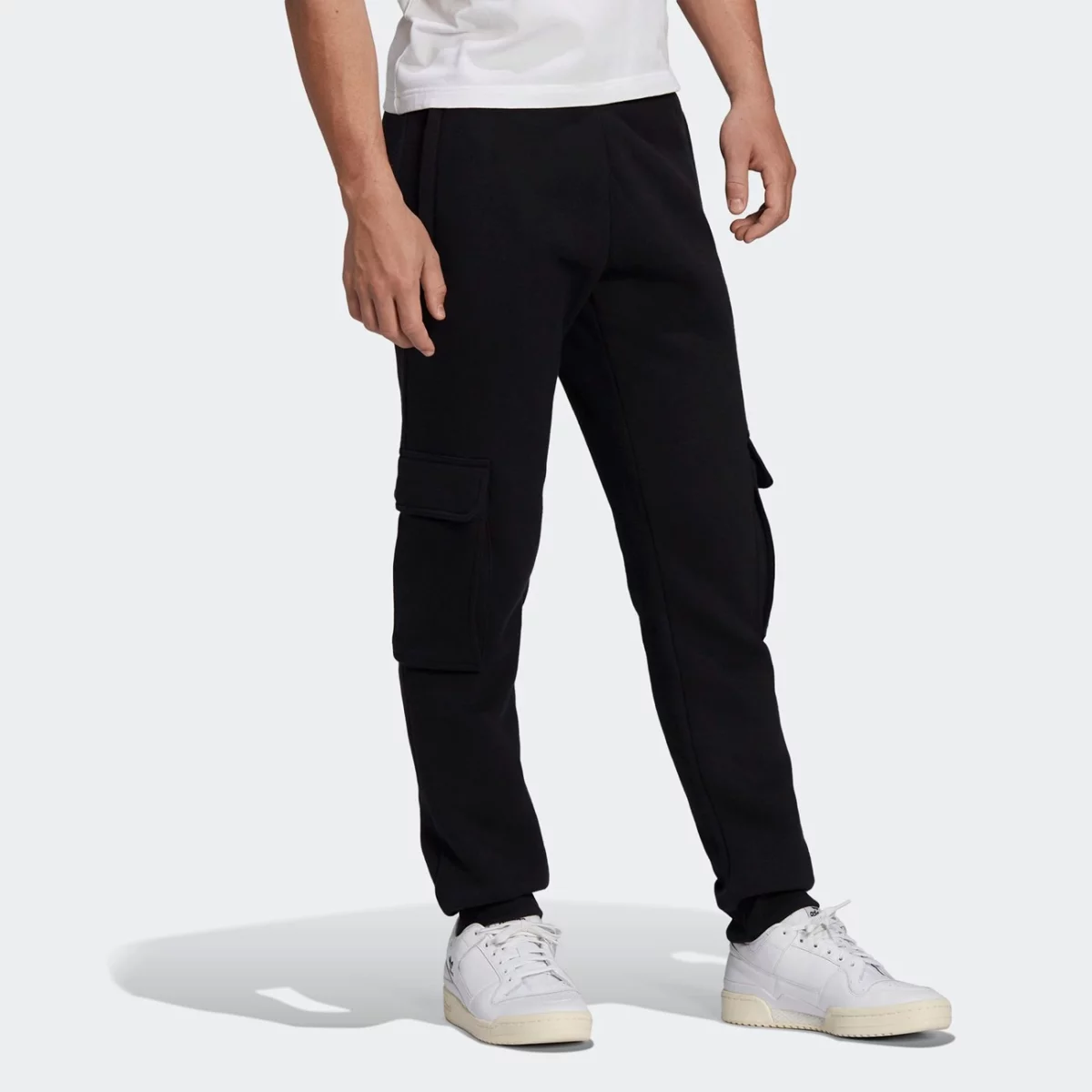 he6989_app_on-model_walking_gradient-huge-66577738b947c
