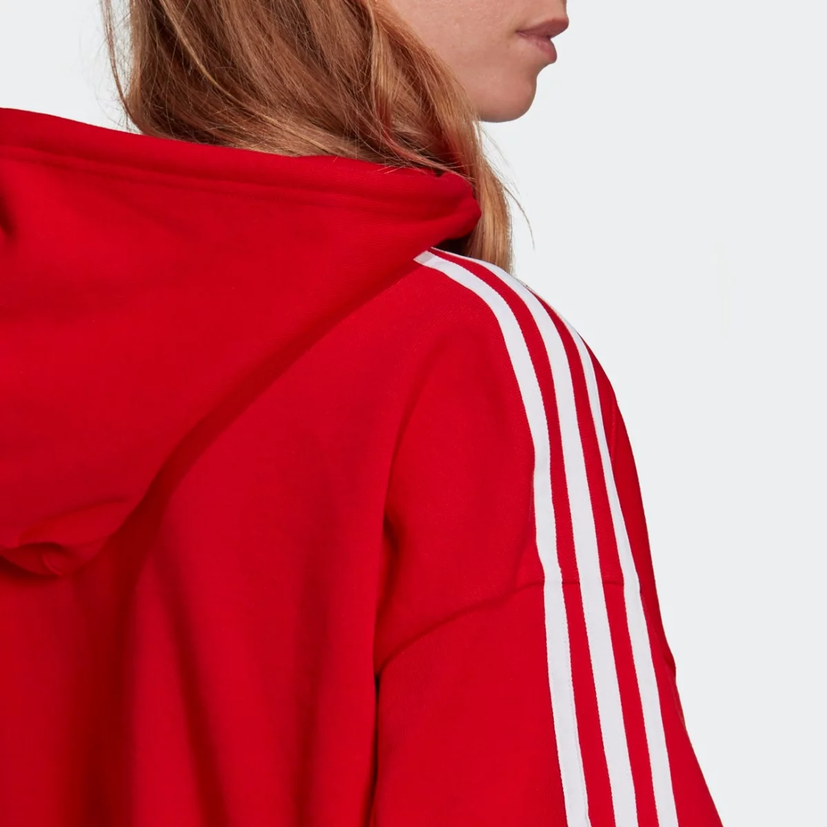 gn2892_app_on-model_detail-2_gradient-huge-6657550f00396
