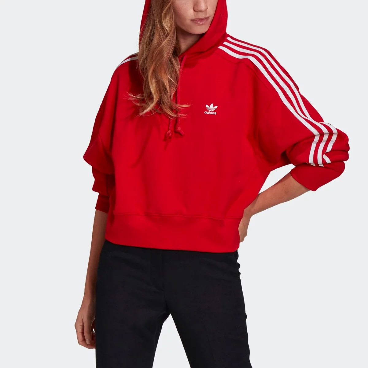 gn2892_app_on-model_front_gradient-huge-6657550be7a47
