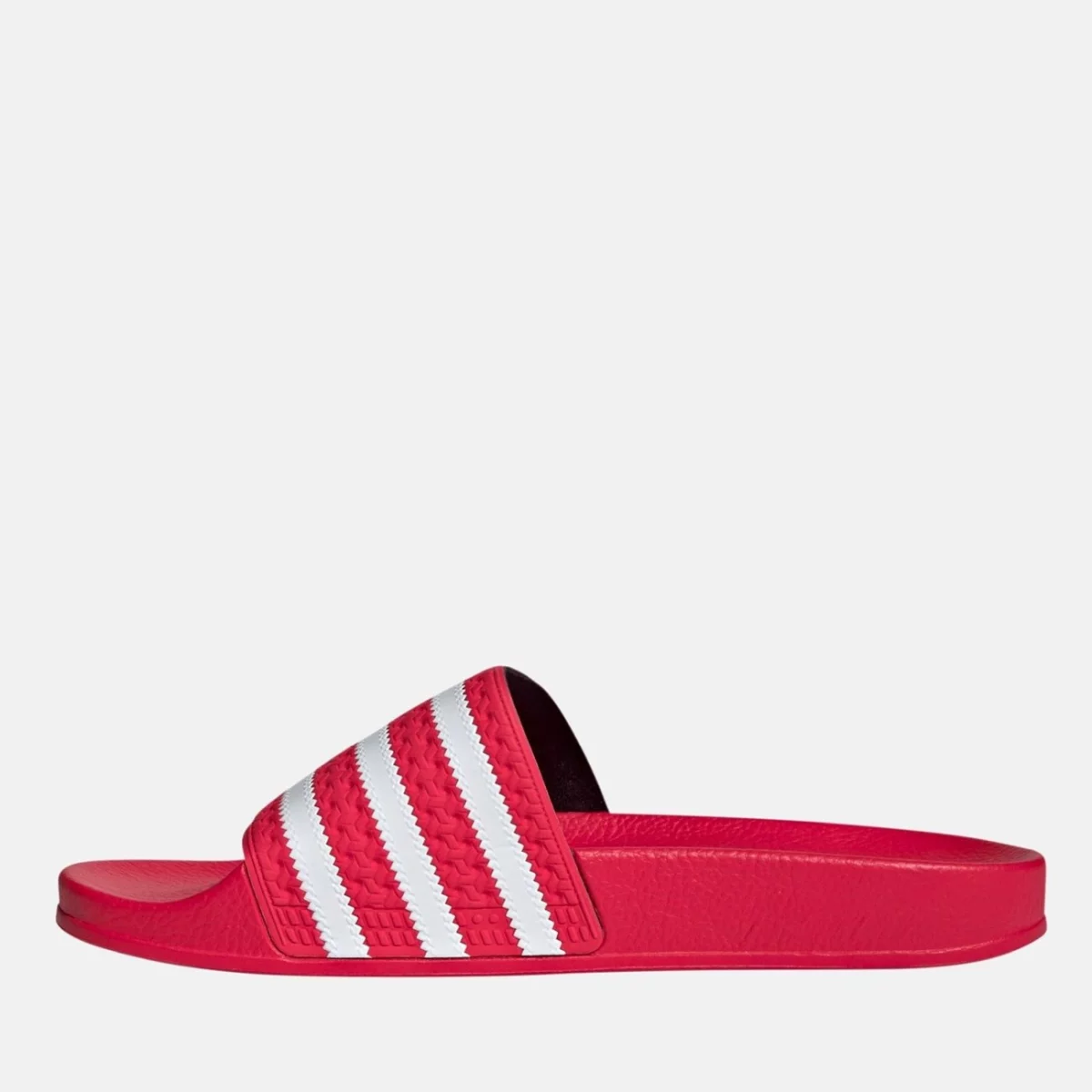 ie3050_5_footwear_photography_side-medial-center-view_transparent-huge-66584344b57fb