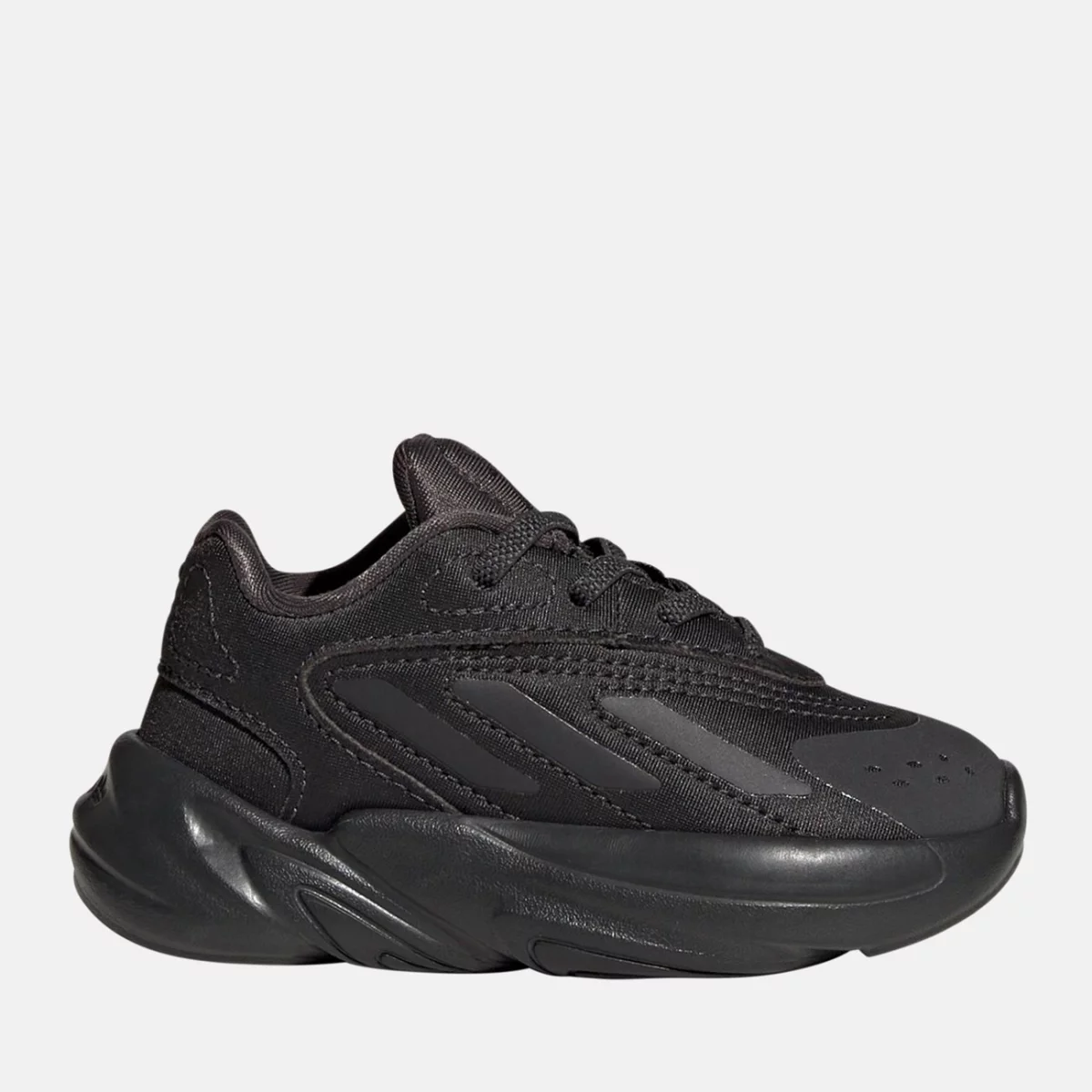 gw7214_1_footwear_photography_side-lateral-center-view_transparent-huge-66581f8bd3a22