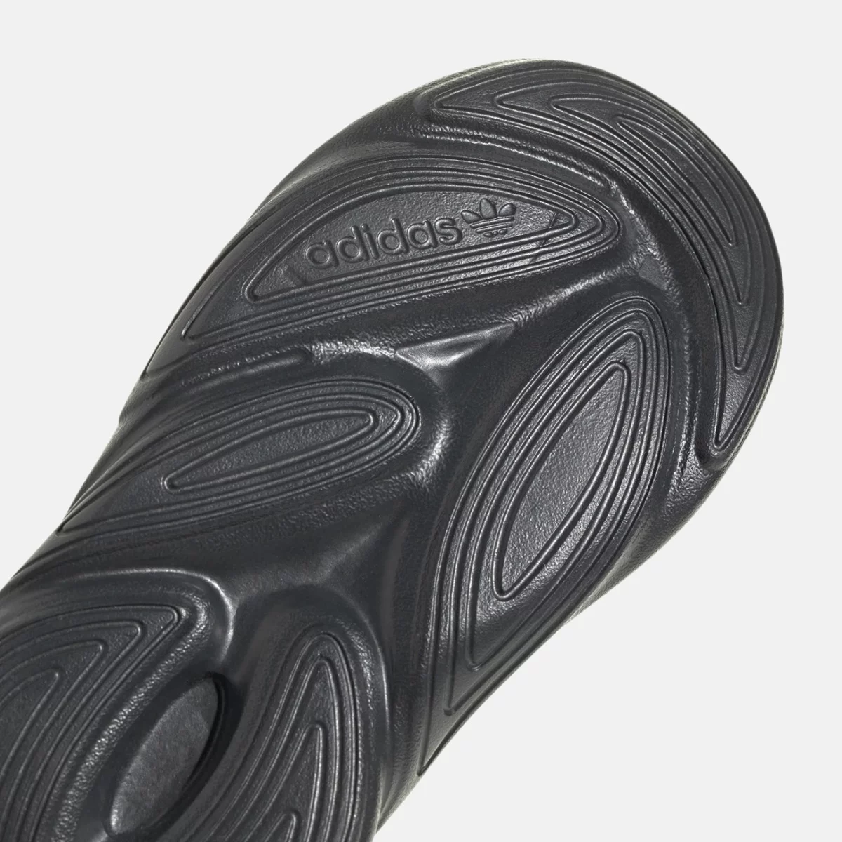 gw7214_8_footwear_photography_detail-view-1_transparent-huge-66581f9653ae3