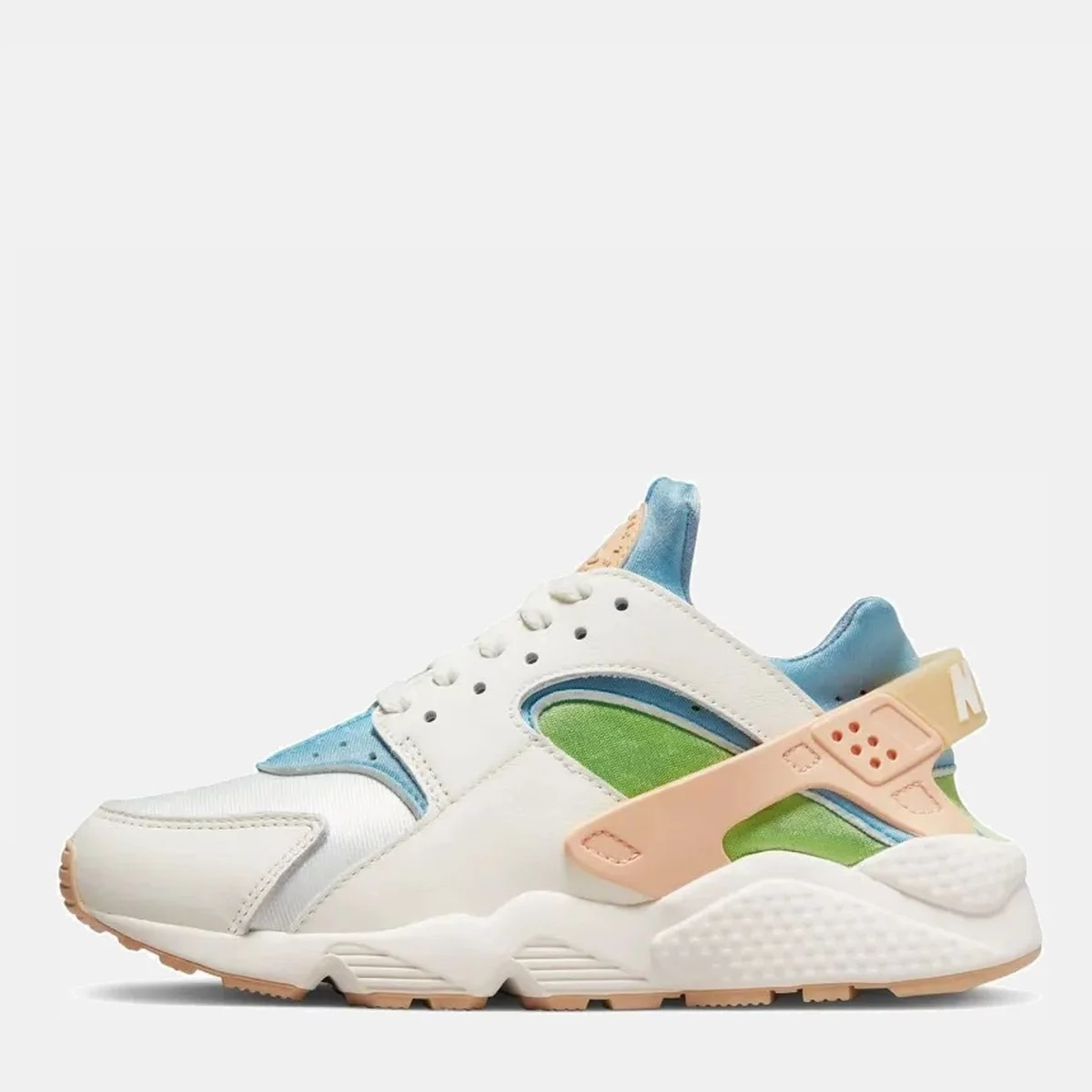 67a9b7c2a7c06gunaikeia_papoutsia_nike_air_huarache_se_poluchromo_dq0117_100_29073_940x940