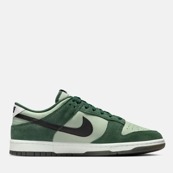 698c40bb53249nike_dunk_low_retro_SE_andrika_sneakers_1_