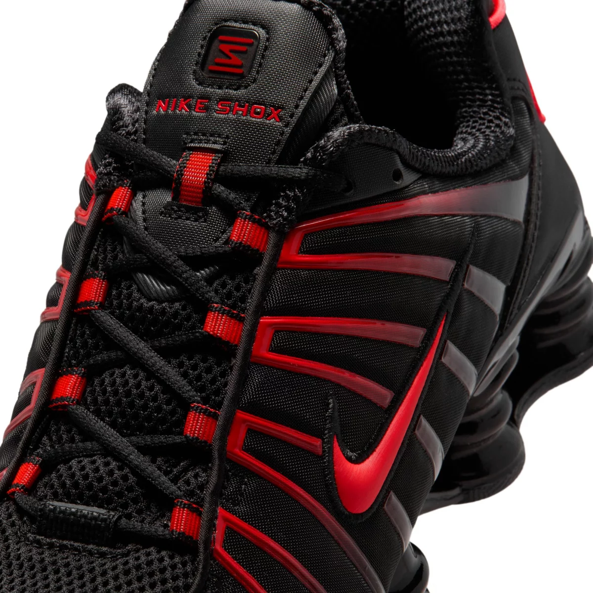 698c3c21c4543nike_shox_TL_andrika_sneakers_2_