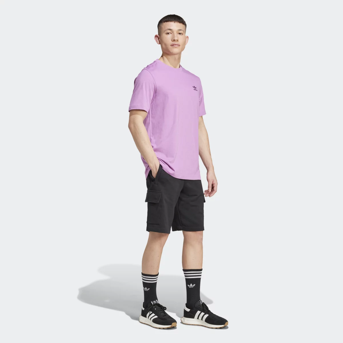 67851cf07878aIY5477_6_APPAREL_On_Model_Walking_View_grey