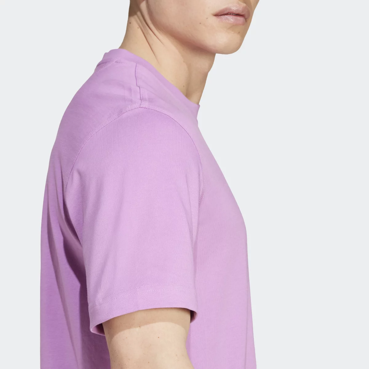 67851cf3e9ffaIY5477_7_APPAREL_On_Model_Detail_View_1_grey