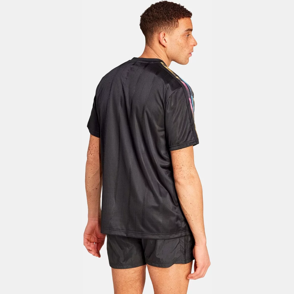 67b5b8c339f1fIP3786_5_APPAREL_On_Model_Back_View_grey_Photoroom_1_