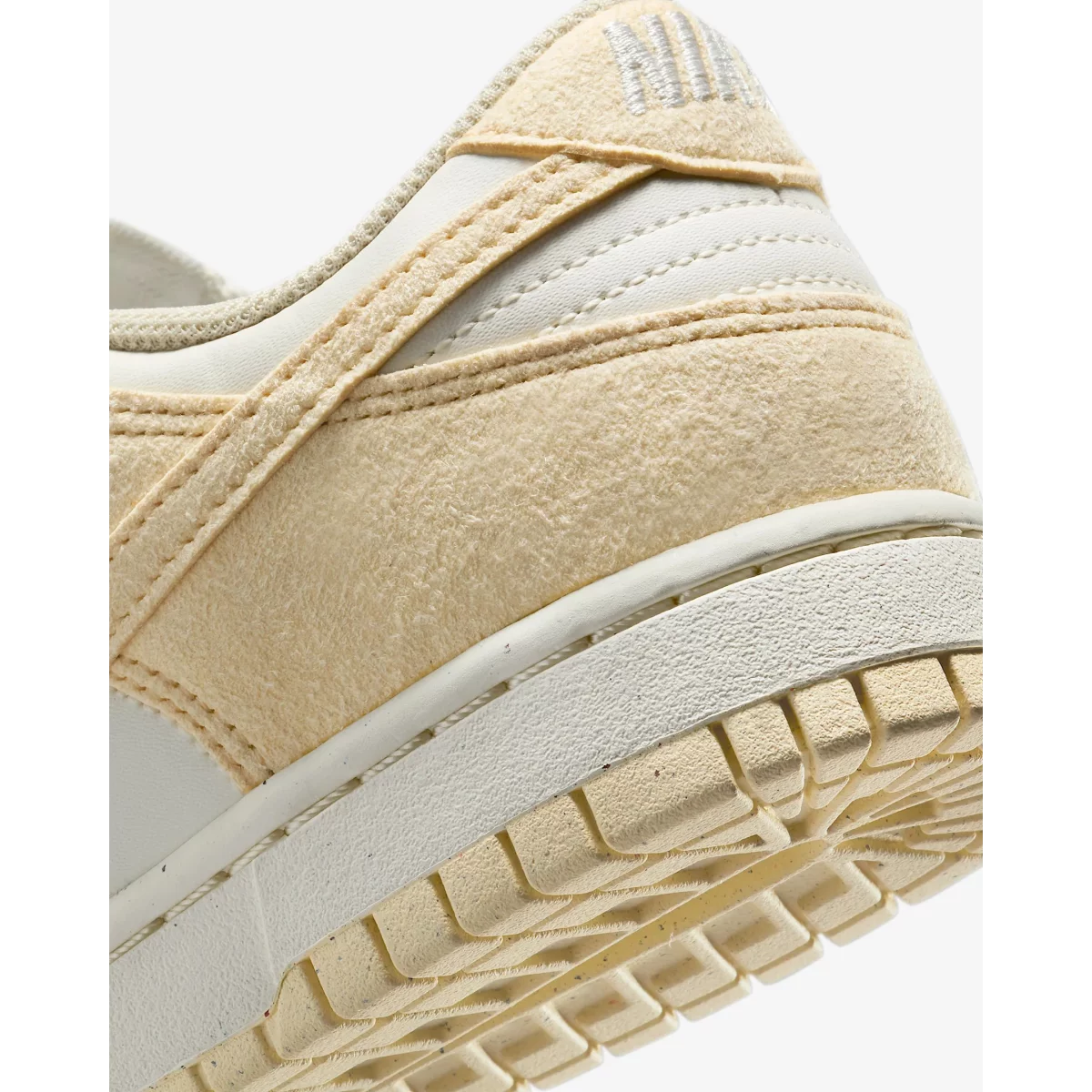 678a354555255WMNS_NIKE_DUNK_LOW_7_