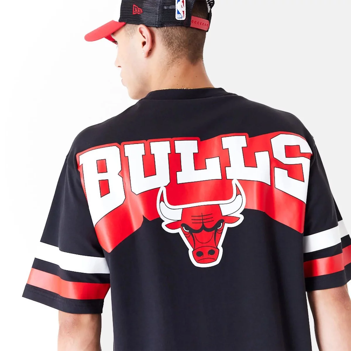 6784fef4bf3e7chicago_bulls_nba_arch_graphic_black_oversized_t_shirt_60502589_7