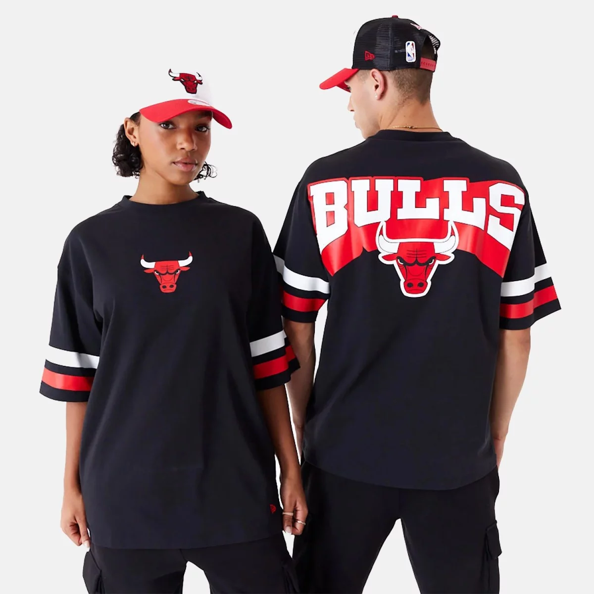 6784fef989f86chicago_bulls_nba_arch_graphic_black_oversized_t_shirt_60502589_left