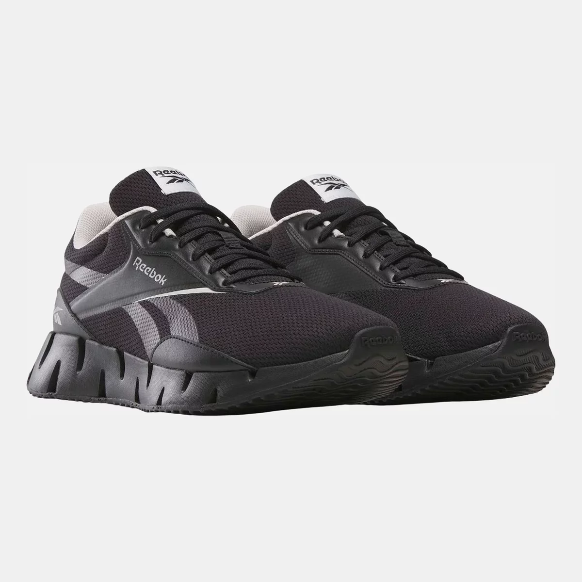 67a3476b6fd42reebok_zig_dynamica_str_shoes_25351800_57096061_2048_Photoroom