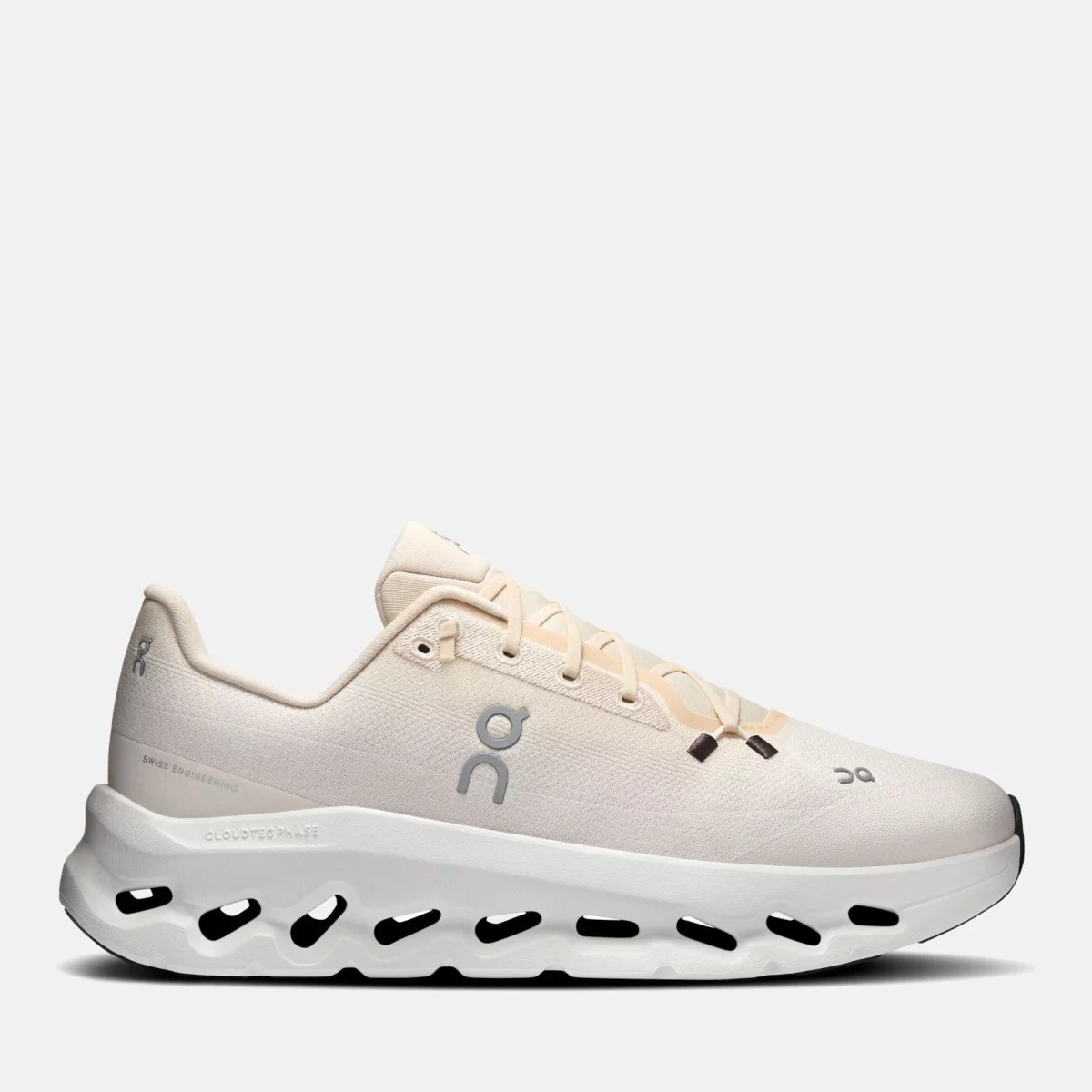 69ce1d32983f2On_Cloudtilt_andrika_sneakers_1_