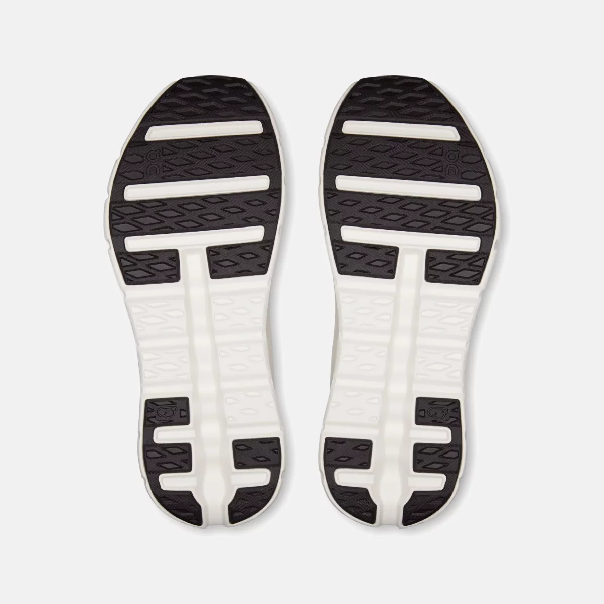 69ce1d3d3617aOn_Cloudtilt_andrika_sneakers_5_