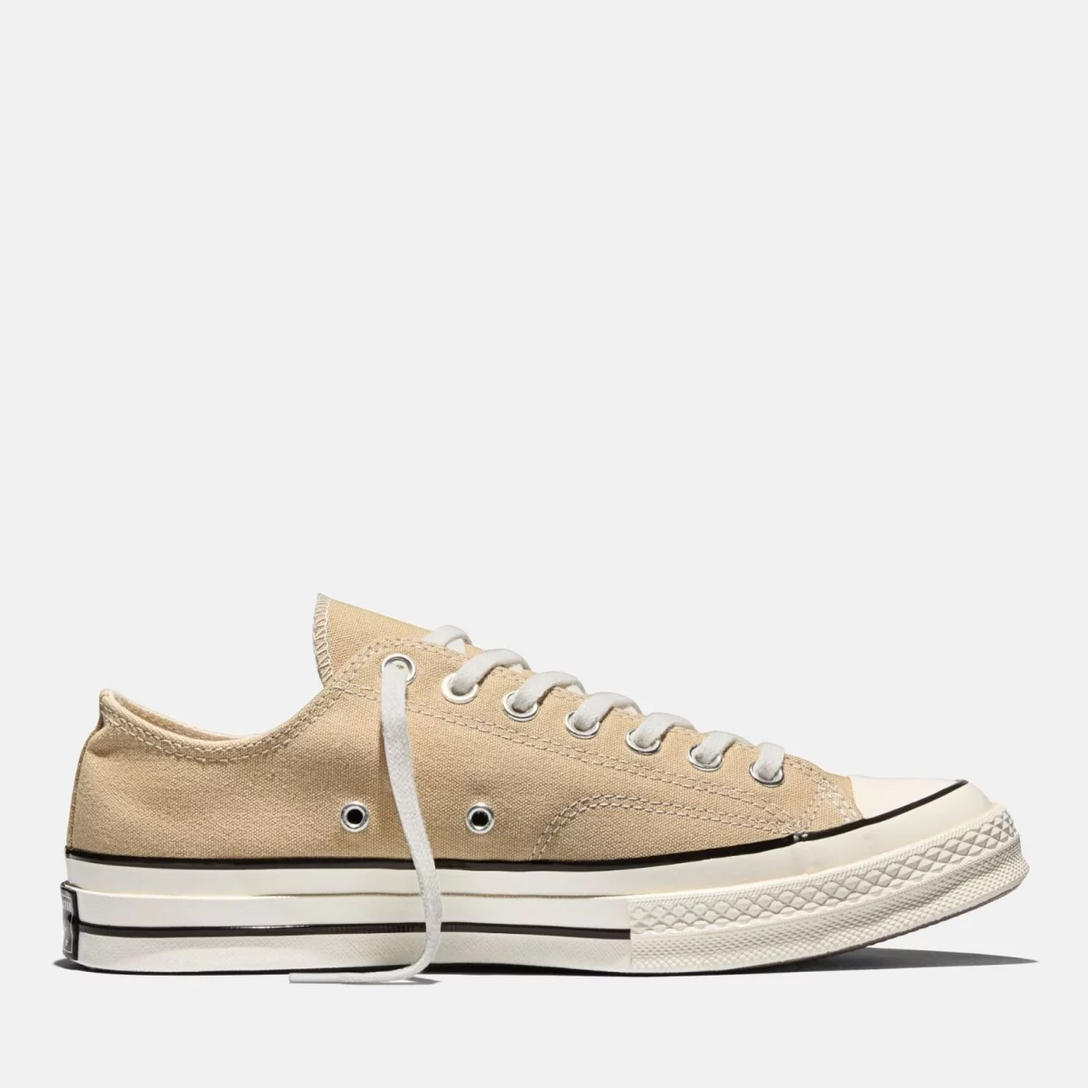 69b146f2c542eConverse_Chuck_70_Unisex_Sneakers_1_