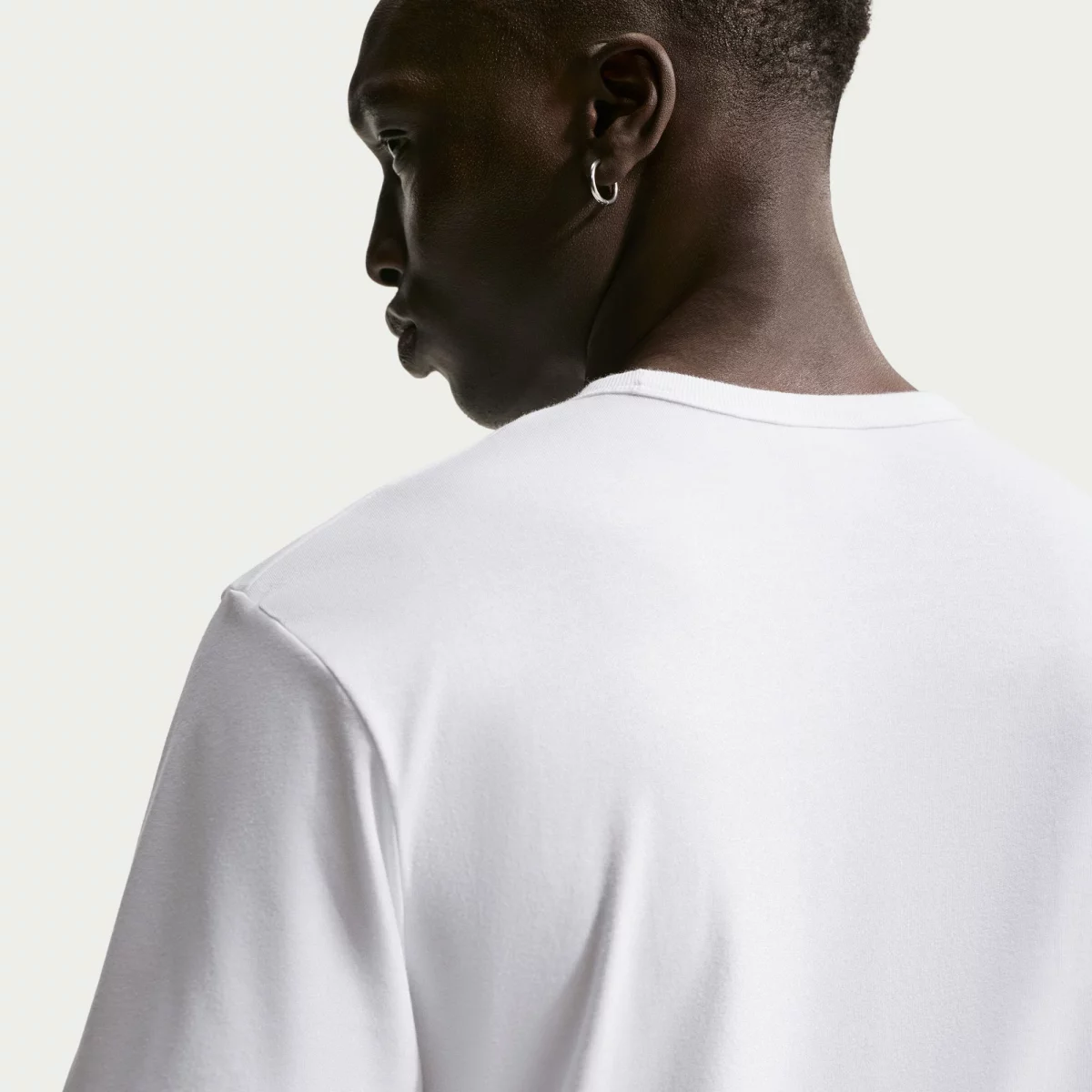 6994429e51978nike_sportswear_andriko_t_shirt_2_