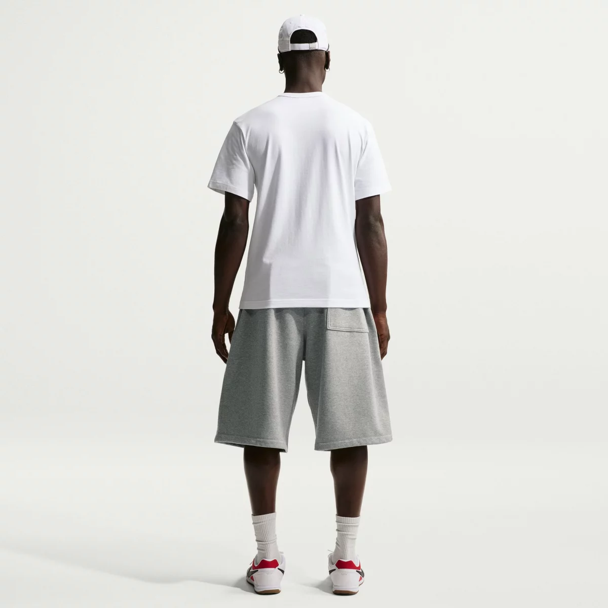 699442a0664ffnike_sportswear_andriko_t_shirt_3_