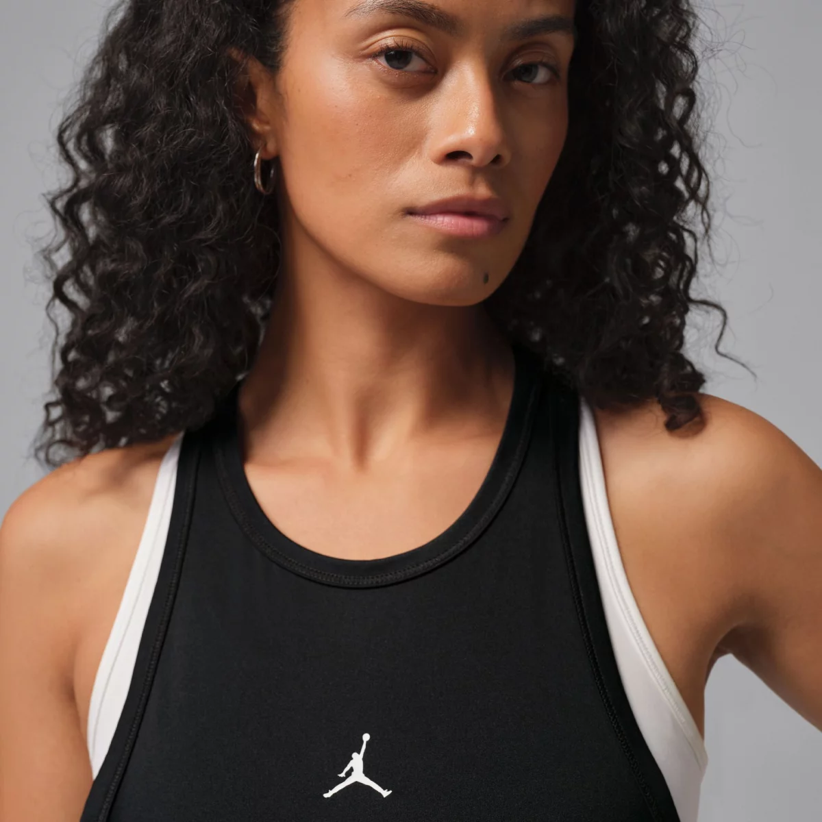 699d8ca55ea90jordan_sport_essentials_gynaikeio_amaniko_2_