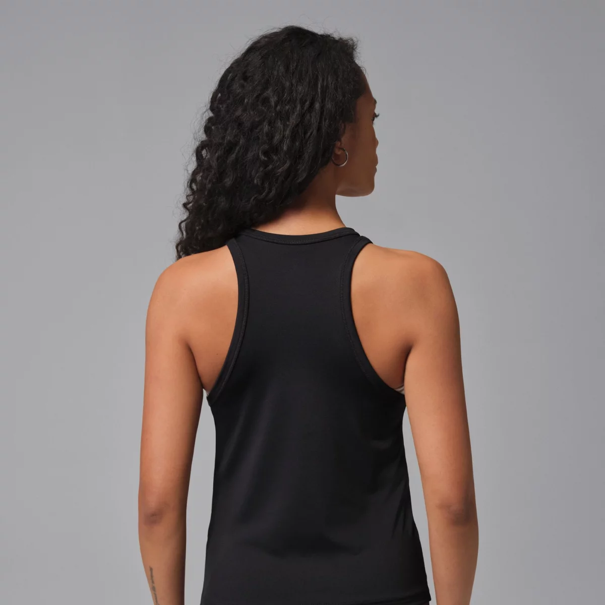 699d8caa5f983jordan_sport_essentials_gynaikeio_amaniko_4_